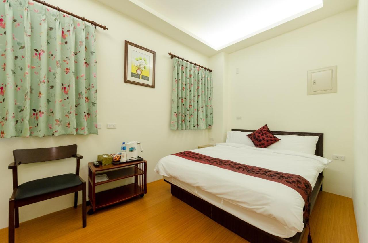 9X9 Homestay Hualien Eksteriør billede